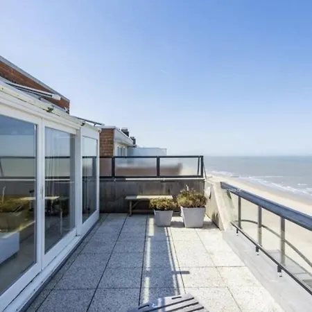 Penthouse App Met Imposant & Eindeloos Zeezicht Апартаменты *