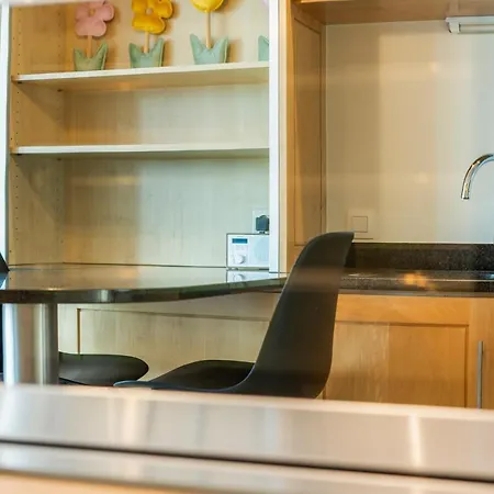 Apartment Penthouse App Met Imposant & Eindeloos Zeezicht